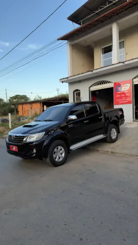 Toyota Hilux CD SRV D4-d 4X4 3.0 TDI Diesel AUT 2015