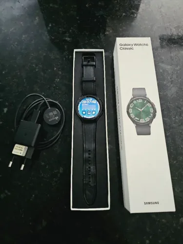Samsung Galaxy Watch 6 Classic 47 mm LTE - Excelente Estado