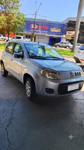 Fiat Uno Vivace/rua 1.0 EVO Fire Flex 8V 5P 2012