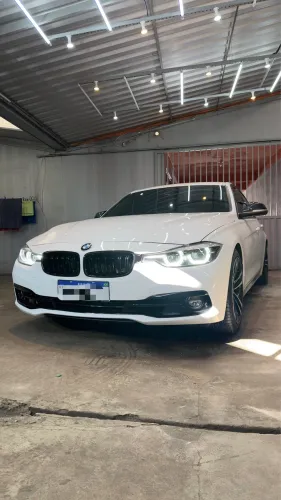 BMW 320I A Modern/sport TB 2.0/a.flex 16V 4P 2018