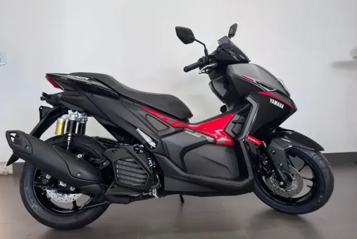 Yamaha AEROX 160 ABS CONNECTED.