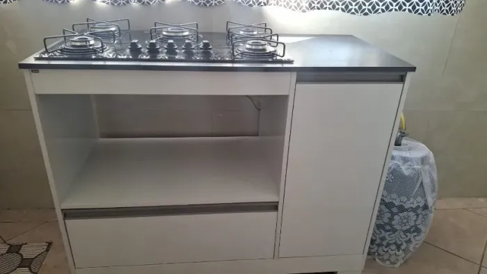 Balcão + Cooktop 5 Bocas - Com Nicho para Forno - Semi Novo - Maringá