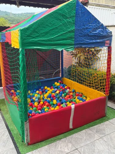Piscina de bolinha 