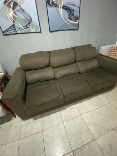 Vendo sofá retrátil de 3 lugares 