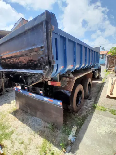 Vendo MB 1519 ano 1982