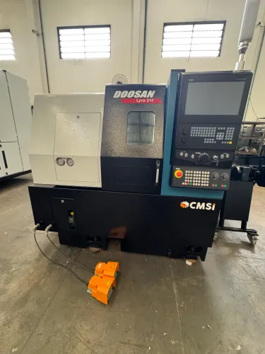Torno Cnc Doosan lynx 210