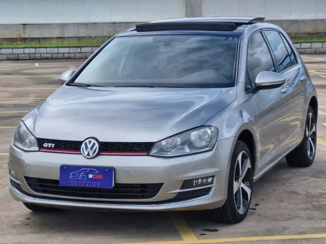 Volkswagen Golf Highline 1.4 TSI 140cv Aut. 2015