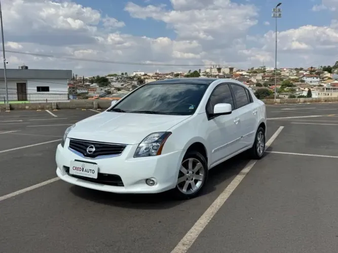 Nissan Sentra 2.0/ 2.0 Flex Fuel 16V Aut. 2013
