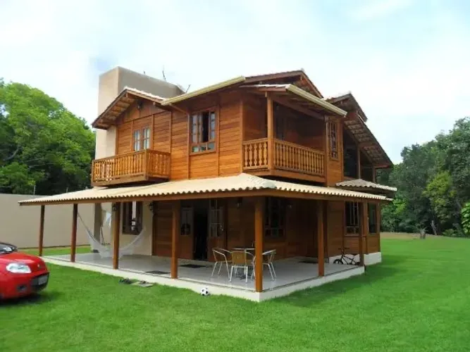 Casas de madeira nobre