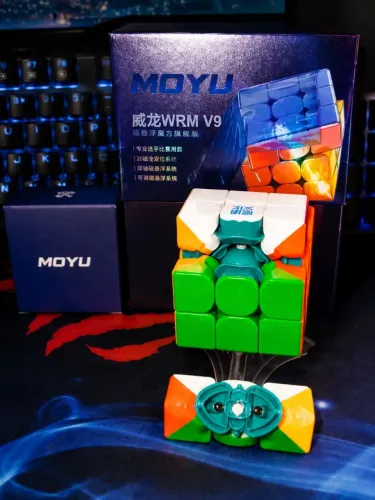 Cubo Mágico 3x3 WRM V9 Ballcore UV 
