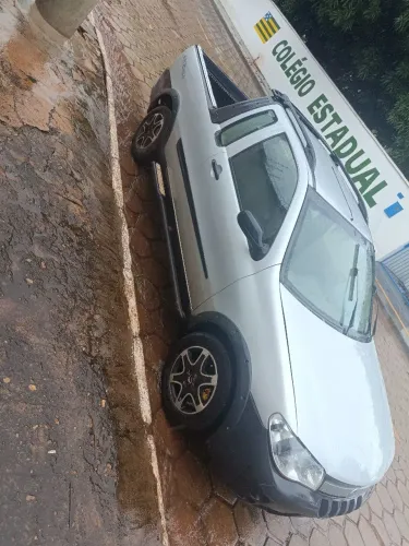 Fiat Strada Adv/adv Tryon 1.8 MPI Flex 8V CE 2005