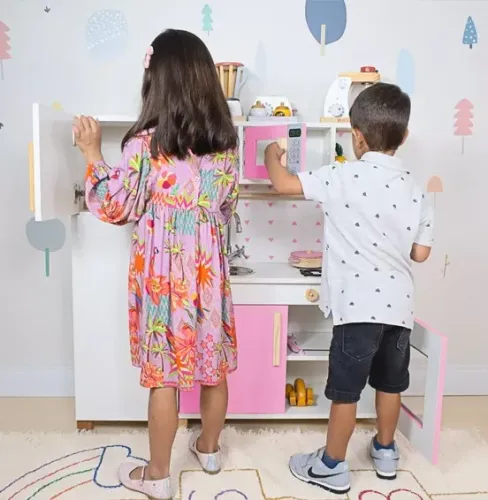Cozinha e geladeira MDF