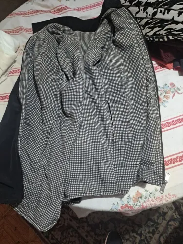 Vendo roupas femininas em otimo estado , era do meu brecho , 200 peças