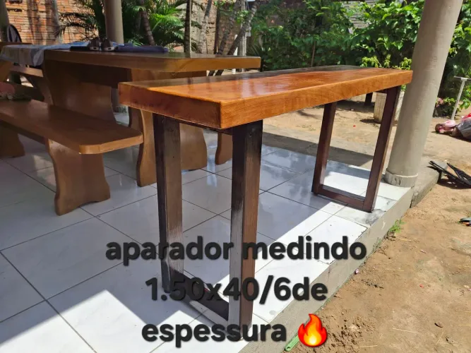 Aparador medindo 1.50x40/6 de espessura