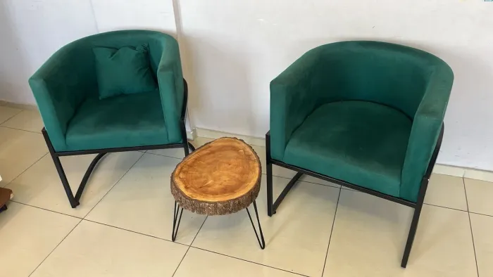 JOGO POLTRONAS NUNCA USADO!