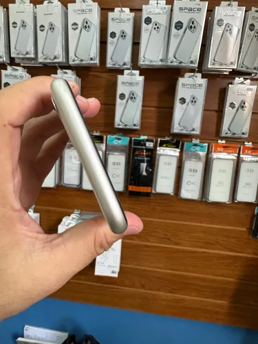 iPhone 11 64GB 