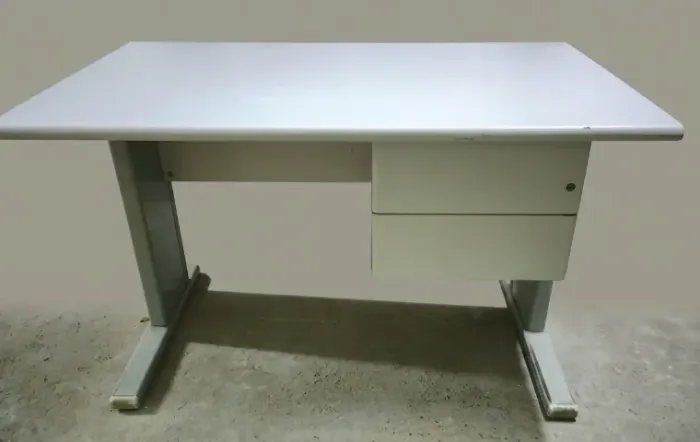 Mesa de escritório 