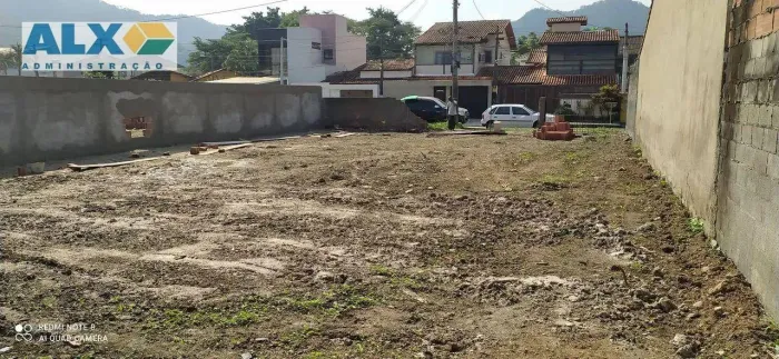 Terreno à venda, 225 m² por R$ 290.000,00 - Serra Grande - Niterói/RJ
