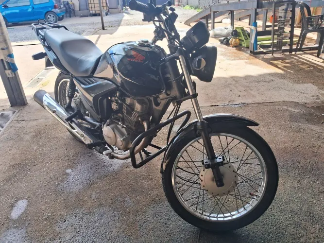 CG 125 FAN ES  2011  