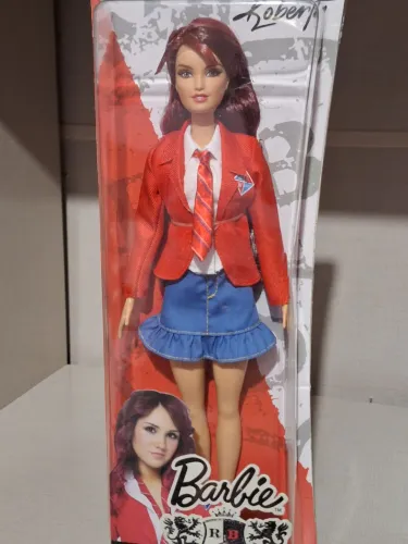 Barbie Roberta rbd ruiva