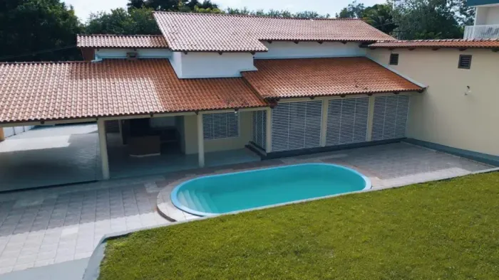 ALUGO CASA COMERCIAL NOS ENGENHEIROS