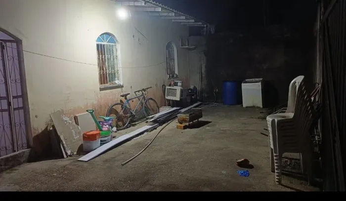 Casa no Jorge texeira 4 etapa