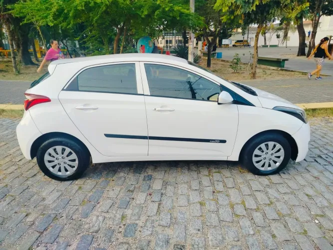 Hyundai HB20 Comf./c.plus/c.style 1.0 Flex 12V 2015