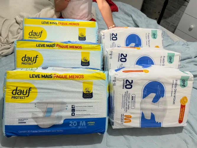 Fralda adulto Dauf protect e Dauf basic