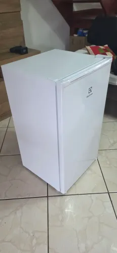 Vendo Frigobar Electrolux 90L