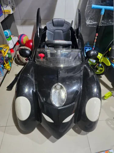 Carrinho eletrico batman com controle 