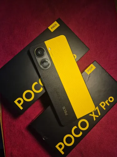 Vende-se poco x7 pro PRETO E AMARELO
