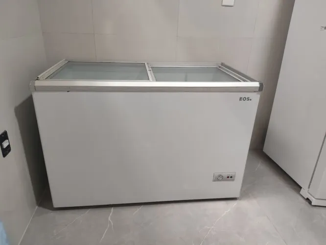 Freezer horizontal 320L dupla ação