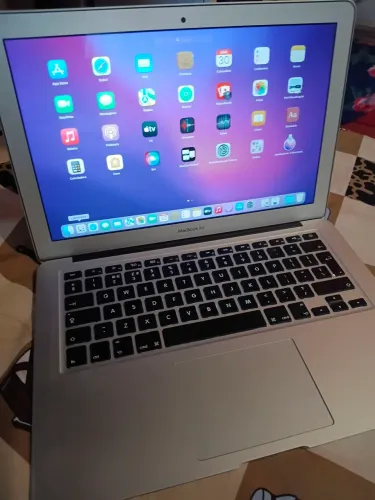 Mackbook Air A1466 Processador i5