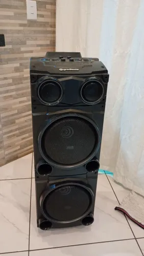 Vendo Caixa de Som Gradiente GDB 10M , 1.200 Watts .