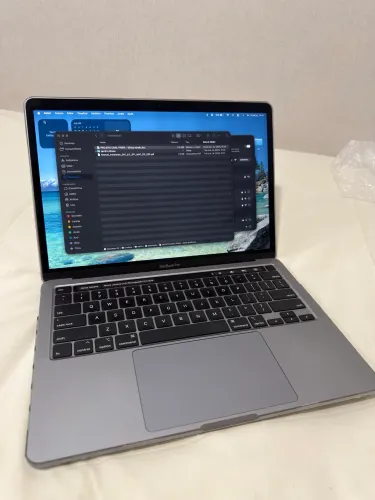 MacBook Pro 2020 (Touch Bar) 16gb/512gb SSD