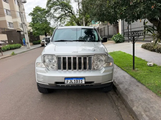 Jeep Cherokee Limited 3.7 4X4 V6 12V Aut. 2012
