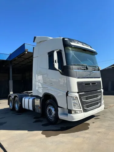 Volvo FH 460 6x2 ano 2020