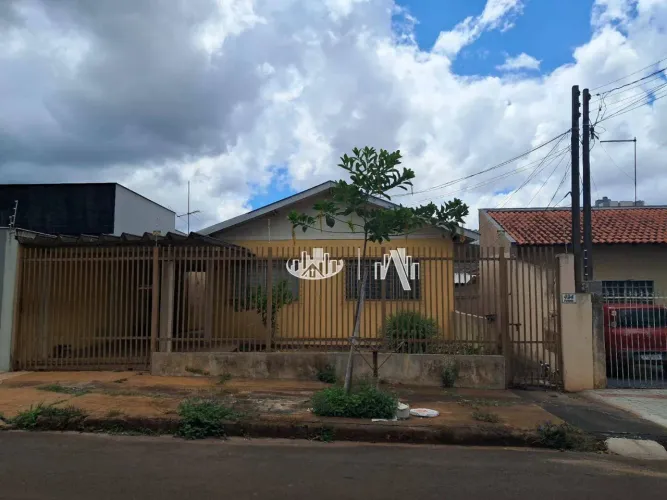 Casa com 2 quartos à venda, 135 m² por R$ 450.000 - Jardim Piza - Zona Sul de Londrina/PR