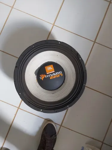 Subwoofer tornado