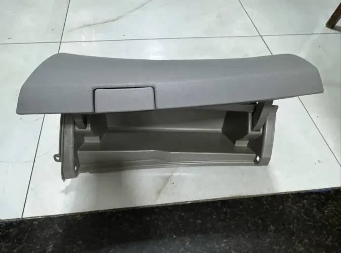 PORTA LUVAS SUPERIOR TOYOTA COROLLA 2009 - 2014