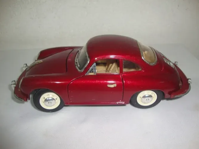 Miniatura 1/24 Porsche 356 B 1961