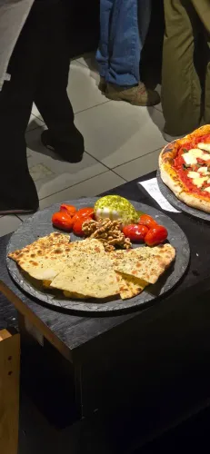 Pizzaiolo Especialista em Napoletana longa fermentacao