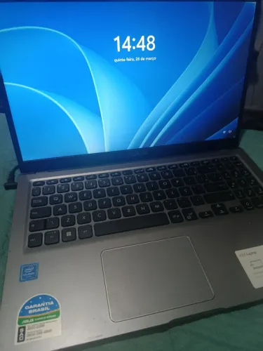 Notbook Asus VIVO15