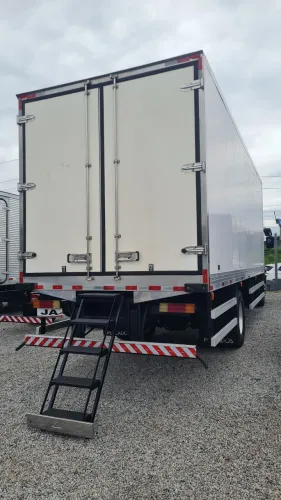 NIJU BAÚ TÉRMICO 7.5M