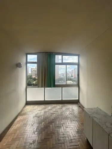 Imóvel para aluguel com 26 metros quadrados com 1 quarto em Lourdes - Belo Horizonte - MG