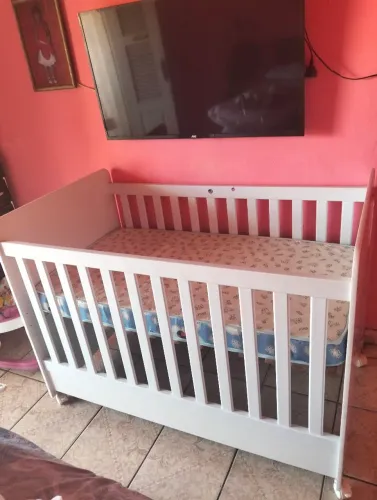 Vendo berço cama para bebê novo