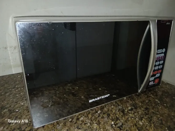Micro-ondas Brastemp pra conserto