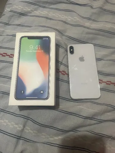 iPhone X - 64GB - Na Caixa