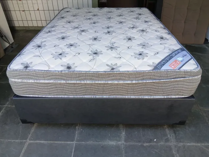 Cama box casal da ortobom seminova.