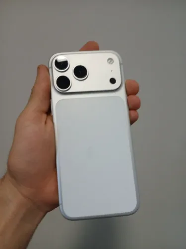 IPHONE 17 PRO MAX - GARANTIA APPLE - BATERIA 100% - ACOMPANHA CAIXA